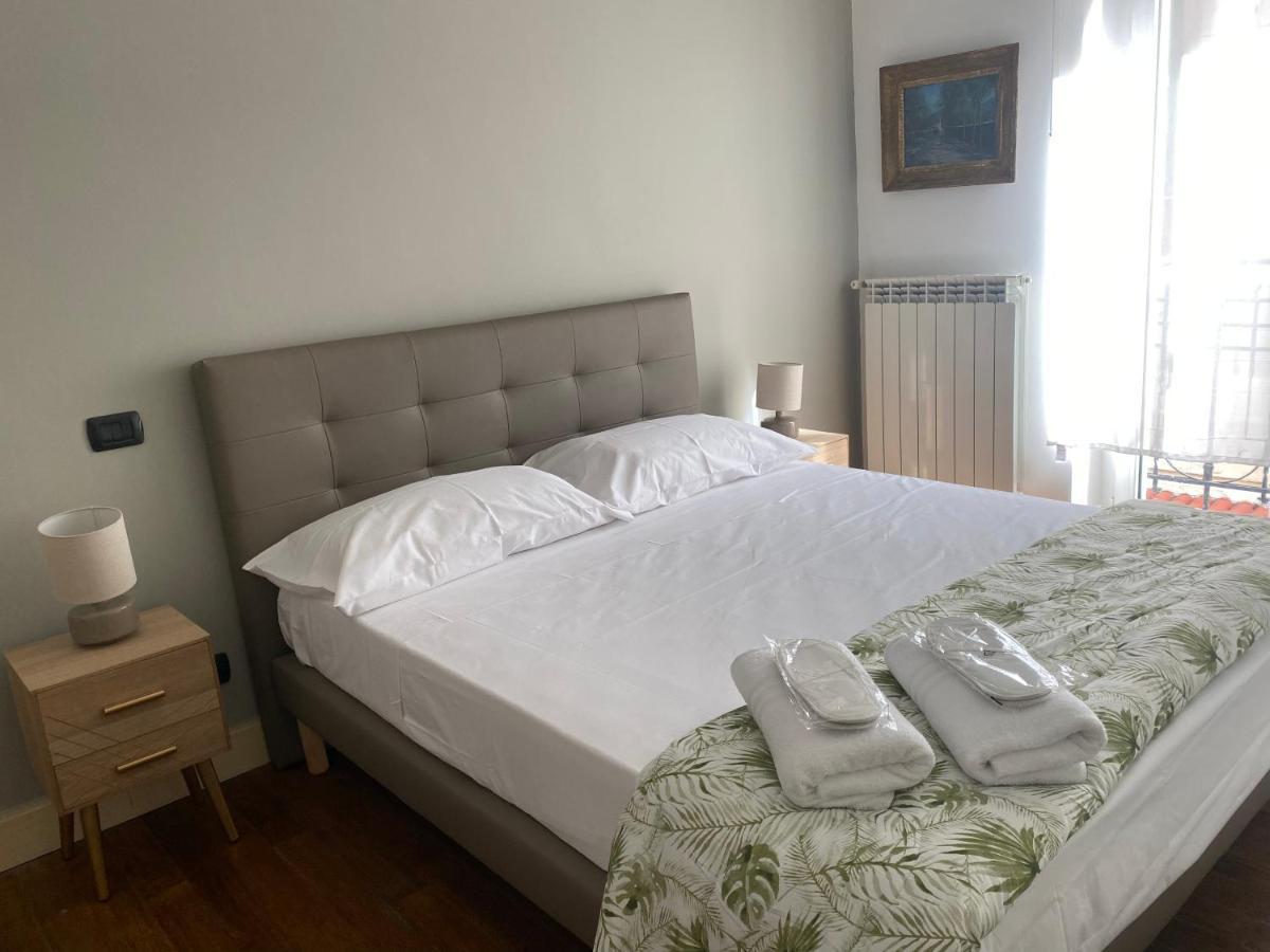 “La Pinta” Elegante Appartamento Al Vomero 那不勒斯 外观 照片